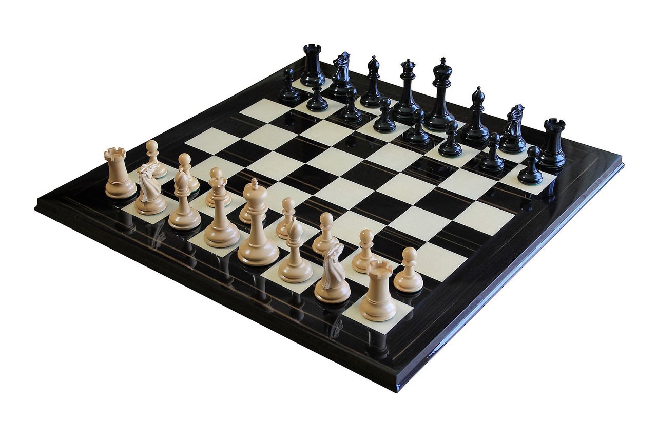 Ebony chess board uk